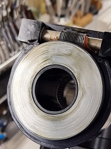 Monture Losmandy reçue pleine de graisse sur ses embrayages